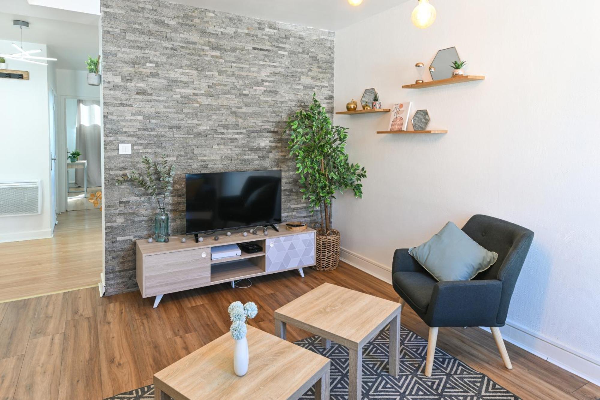 Grand Appartement Avec Balcon Hyper - Centre טרבה מראה חיצוני תמונה